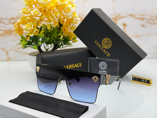 VERSACE