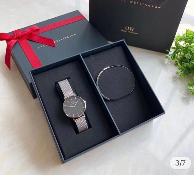 DW Daniel Wellington